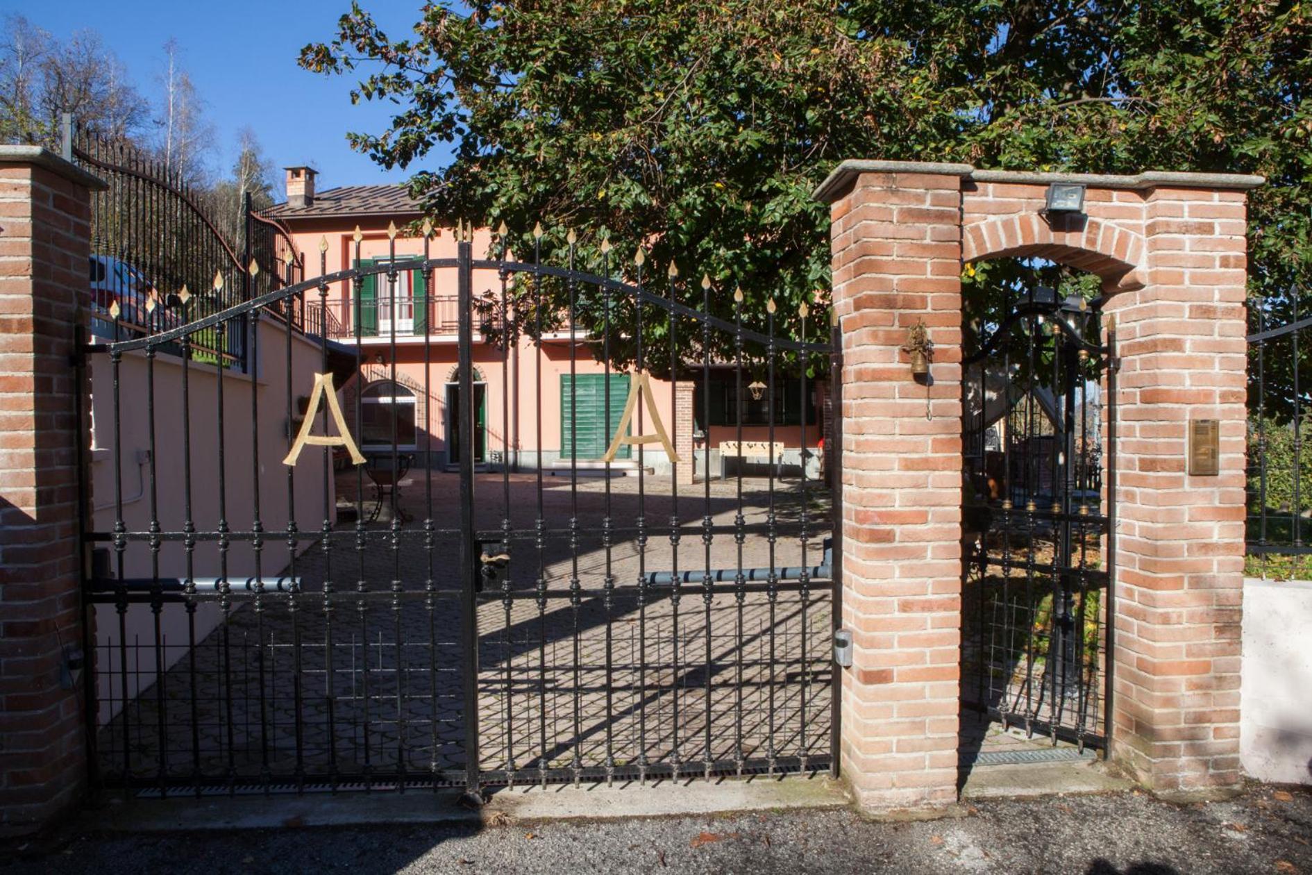 B&B Casa Dell'Orso Lurisia Exterior foto